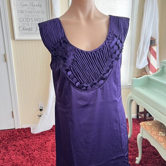 Tahari Purple Cocktail Dress Satin Shift Ruffle Trim Sz 8 Prom Party - Picture 3 of 6